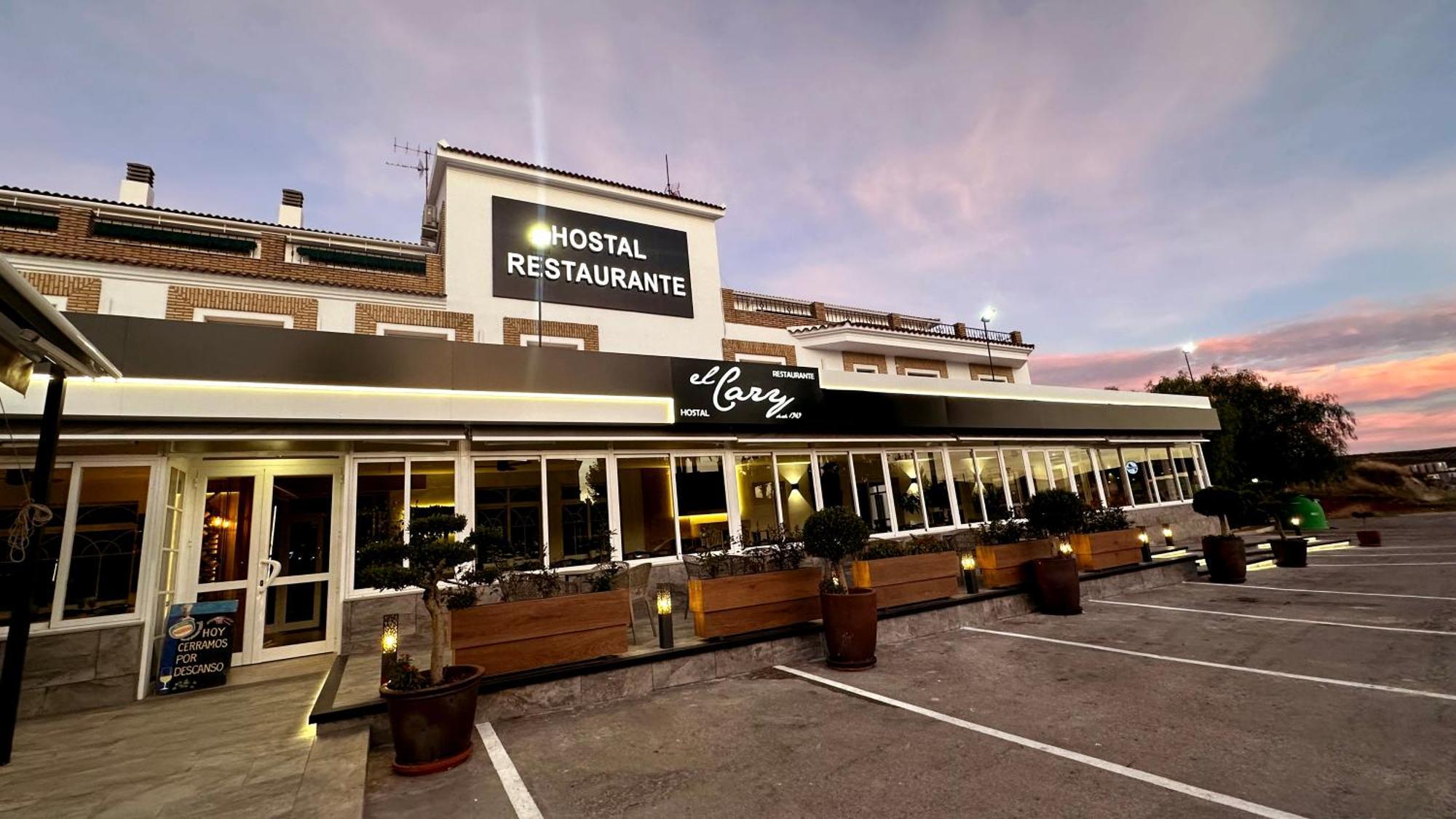 Hostal Restaurante El Cary Montemayor المظهر الخارجي الصورة